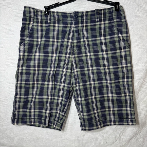 Old Navy Mens Size 34 Green Blue Check Plaid Chino‎ Shorts Cotton Lightweight - Picture 1 of 8